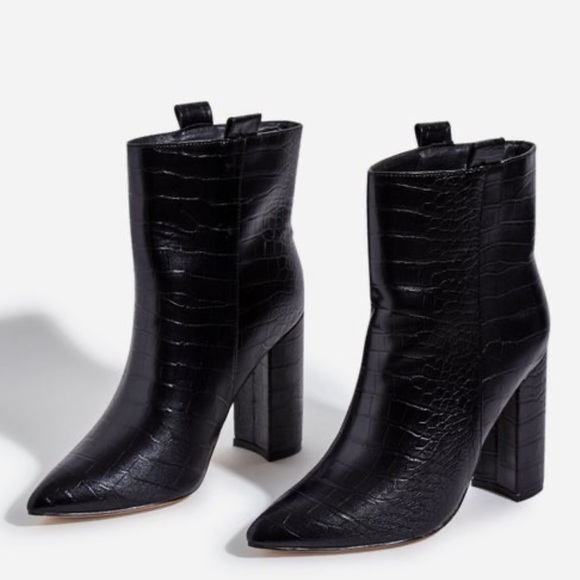 NWT Ankle Boots 🏷 - Picture 3 of 7